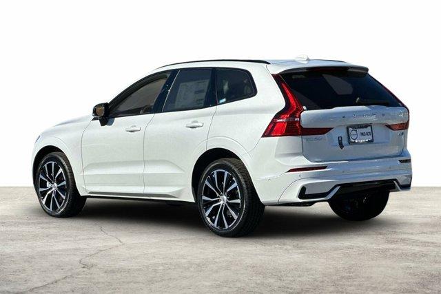 new 2025 Volvo XC60 car, priced at $55,335