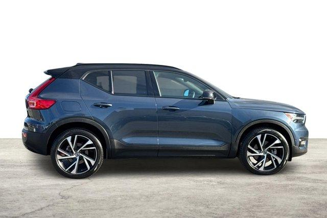 used 2022 Volvo XC40 car, priced at $35,995