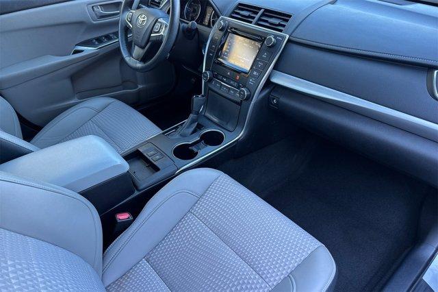 used 2015 Toyota Camry Hybrid car, priced at $14,992