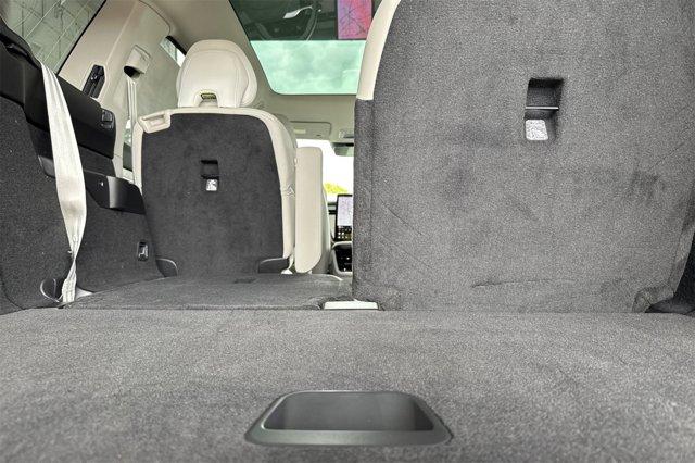 new 2025 Volvo EX90 car, priced at $94,740