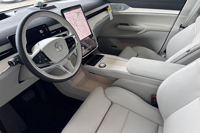 new 2025 Volvo EX90 car, priced at $94,740