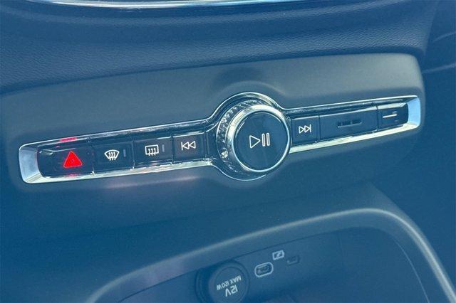 new 2026 Volvo XC40 car, priced at $49,150