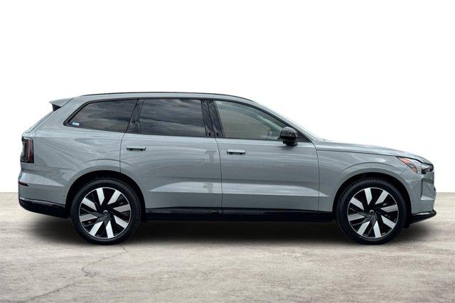 new 2025 Volvo EX90 car, priced at $86,145