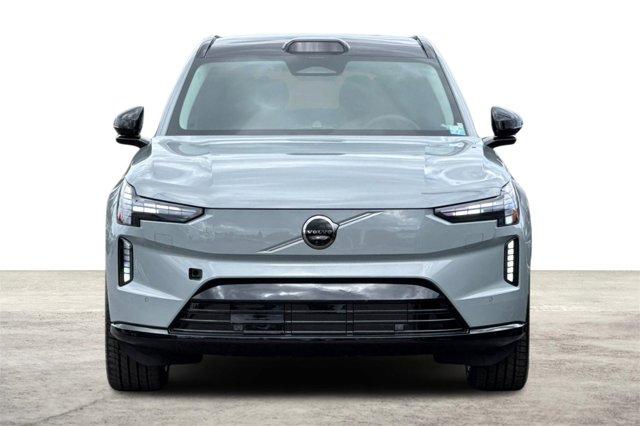 new 2025 Volvo EX90 car, priced at $86,145