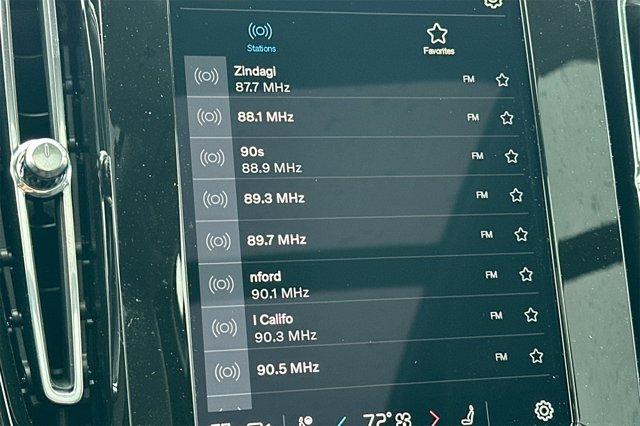 new 2025 Volvo XC40 car, priced at $44,941
