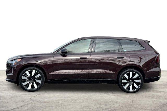 new 2025 Volvo EX90 car, priced at $91,760