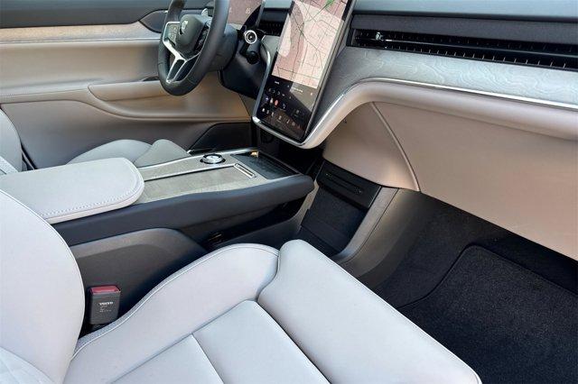 new 2025 Volvo EX90 car, priced at $79,640