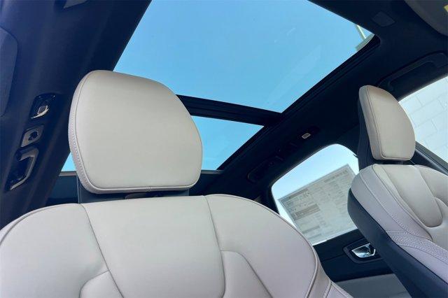 new 2026 Volvo XC60 car, priced at $57,485