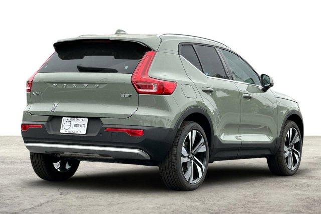 new 2025 Volvo XC40 car, priced at $48,658