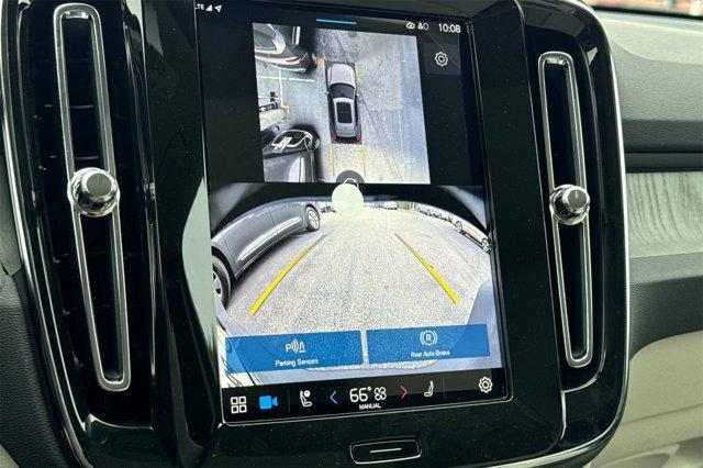 new 2025 Volvo XC40 car, priced at $47,565