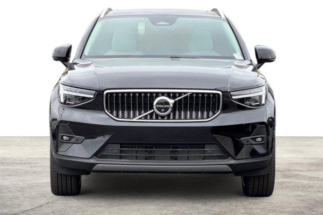 new 2025 Volvo XC40 car, priced at $47,565