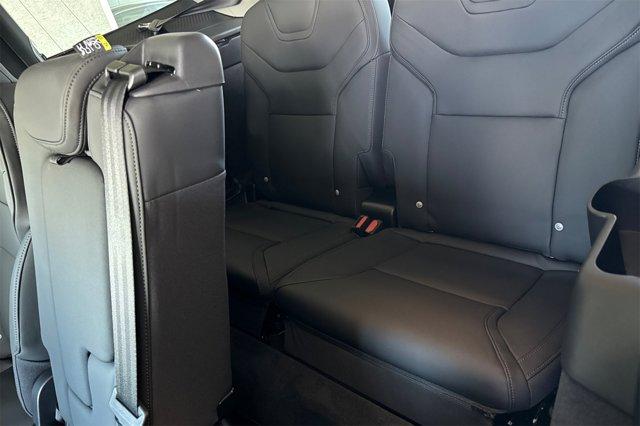 new 2025 Volvo EX90 car, priced at $77,410