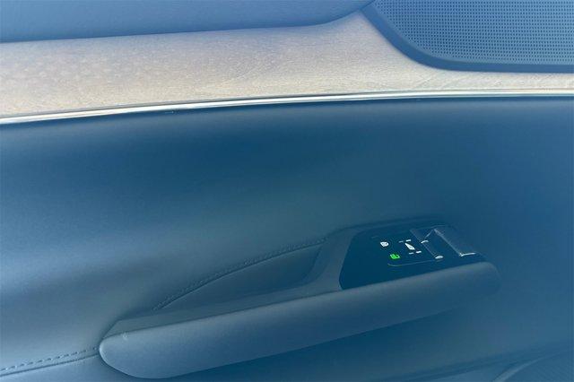 new 2025 Volvo EX90 car, priced at $77,410