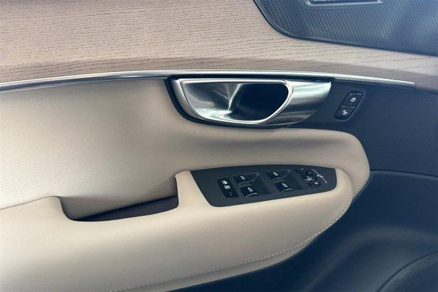 new 2026 Volvo XC90 Plug-In Hybrid car, priced at $82,330