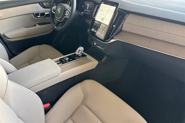 new 2026 Volvo XC90 Plug-In Hybrid car, priced at $82,330