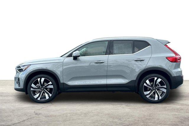 new 2025 Volvo XC40 car, priced at $48,524