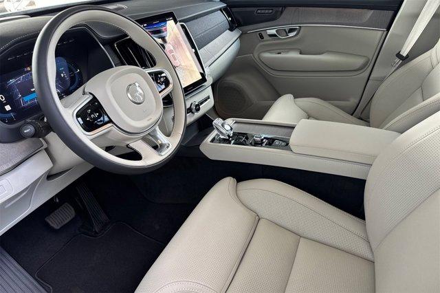 new 2025 Volvo XC90 Plug-In Hybrid car, priced at $78,405