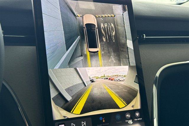 new 2025 Volvo EX90 car, priced at $93,040