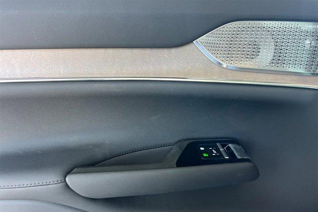 new 2025 Volvo EX90 car, priced at $94,820