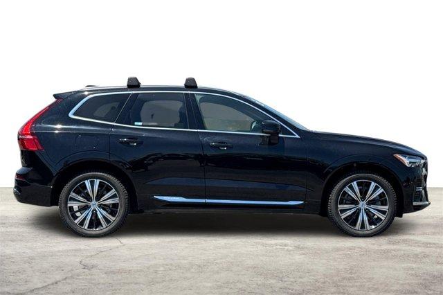 used 2022 Volvo XC60 Recharge Plug-In Hybrid car, priced at $45,494