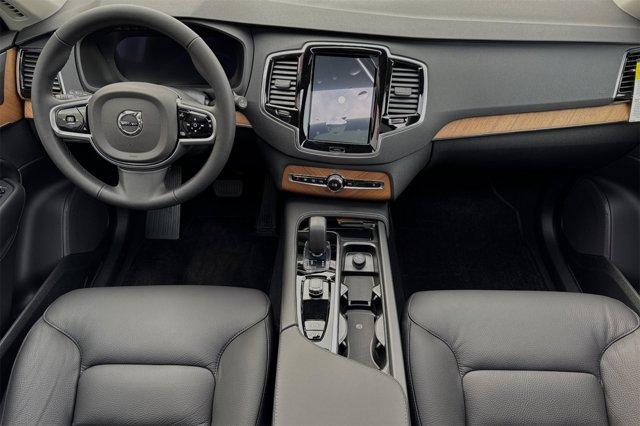 new 2025 Volvo XC90 car, priced at $60,943