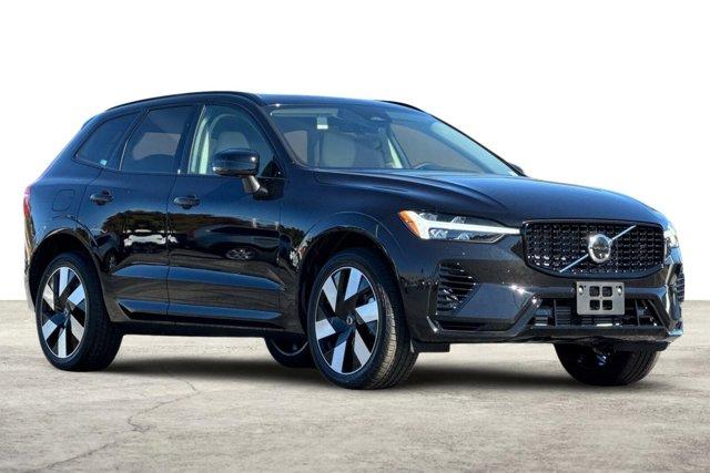 new 2025 Volvo XC60 Plug-In Hybrid car, priced at $66,235