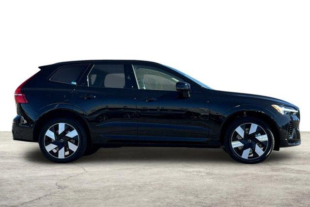 new 2025 Volvo XC60 Plug-In Hybrid car, priced at $66,235