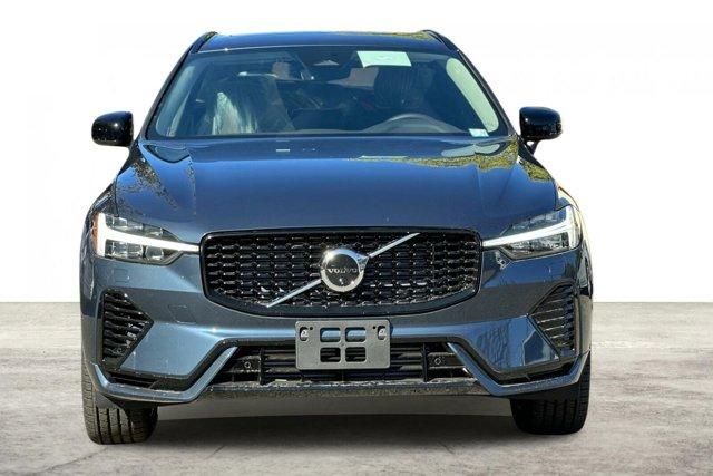 new 2025 Volvo XC60 Plug-In Hybrid car, priced at $66,235