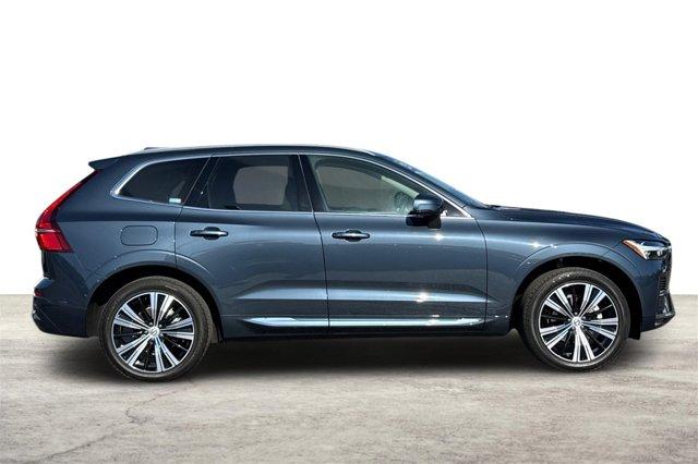 used 2022 Volvo XC60 car, priced at $35,292