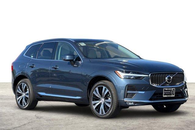 used 2022 Volvo XC60 car, priced at $35,292