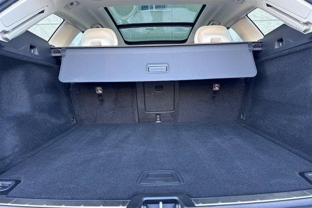 used 2022 Volvo XC60 car, priced at $35,292