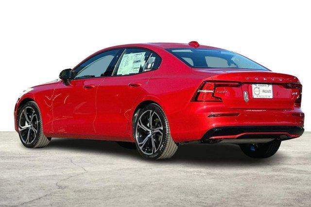 new 2024 Volvo S60 car, priced at $43,762