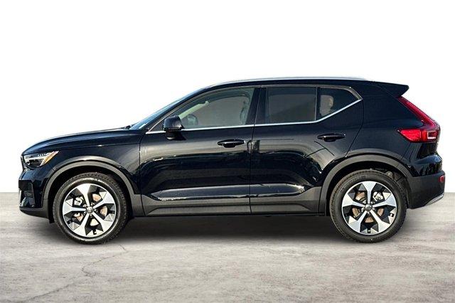 new 2025 Volvo XC40 car, priced at $45,132