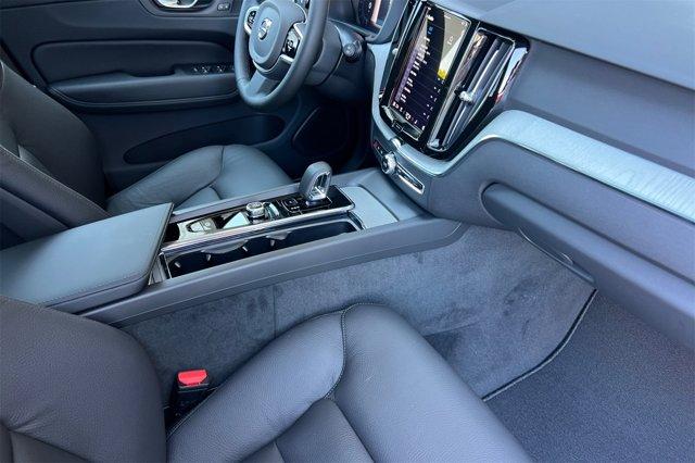 new 2025 Volvo XC60 car, priced at $51,360