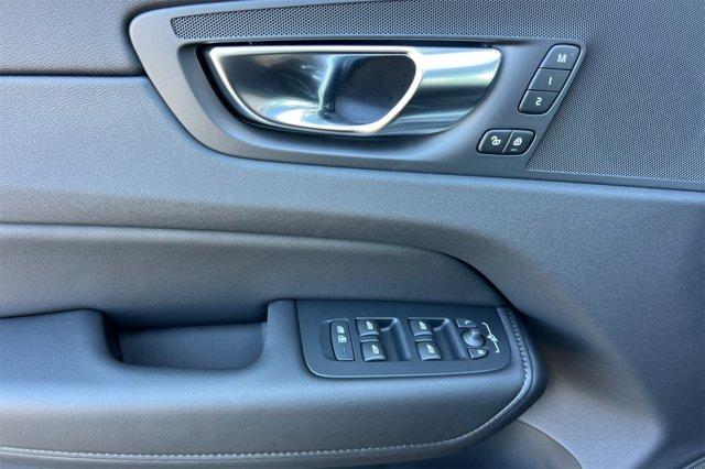 new 2025 Volvo XC60 car, priced at $51,360