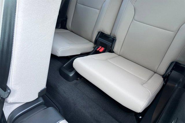 new 2025 Volvo XC90 car, priced at $61,555