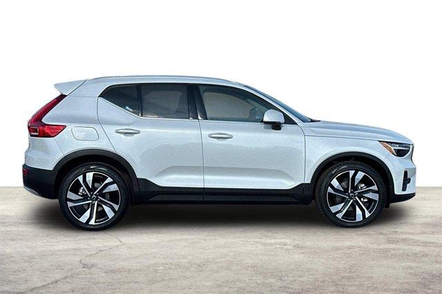 used 2023 Volvo XC40 car, priced at $31,995