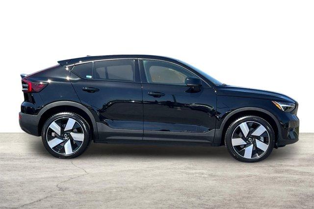 used 2022 Volvo C40 Recharge Pure Electric car, priced at $35,000