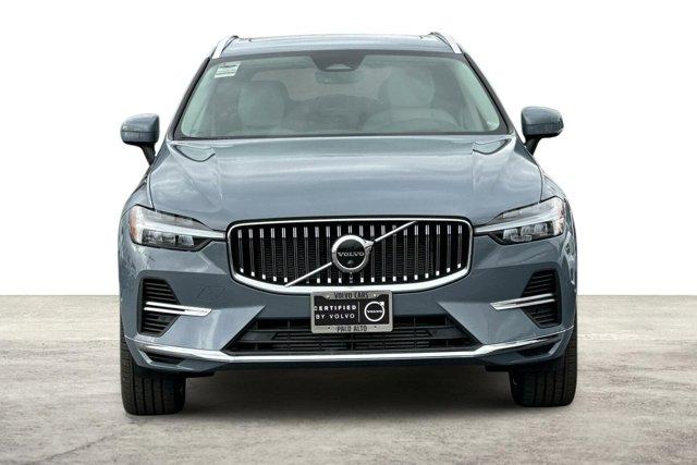 used 2022 Volvo XC60 Recharge Plug-In Hybrid car, priced at $43,995