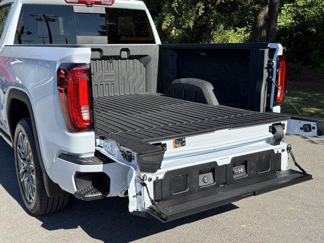 new 2026 GMC Sierra 1500 car, priced at $88,005