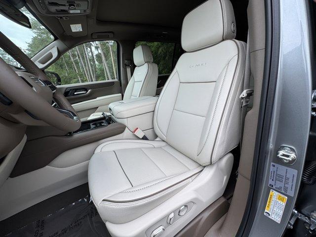 new 2025 GMC Yukon XL car, priced at $91,260