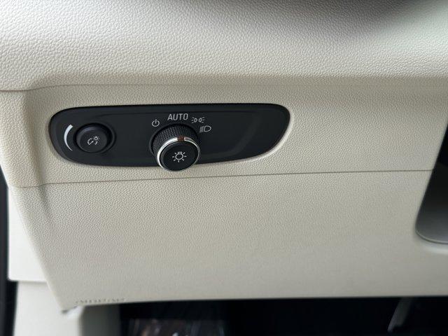 used 2023 Buick Envision car, priced at $32,900