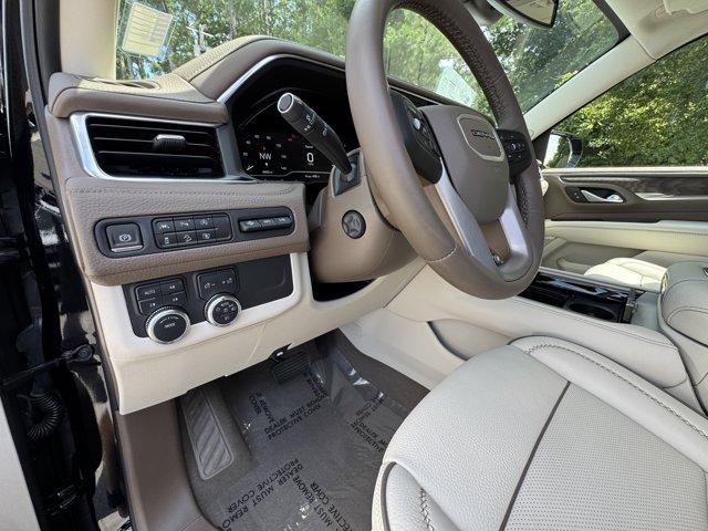 used 2024 GMC Yukon car, priced at $78,990