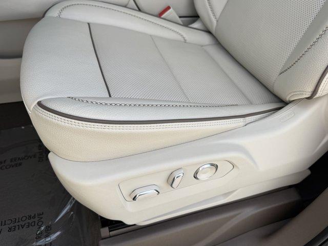 used 2024 GMC Yukon car, priced at $78,990