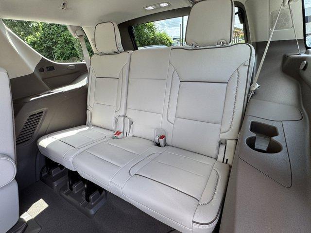 used 2024 GMC Yukon car, priced at $78,990