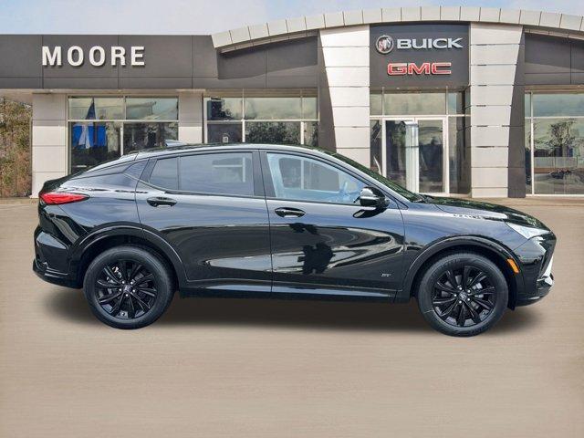 new 2025 Buick Envista car, priced at $29,515