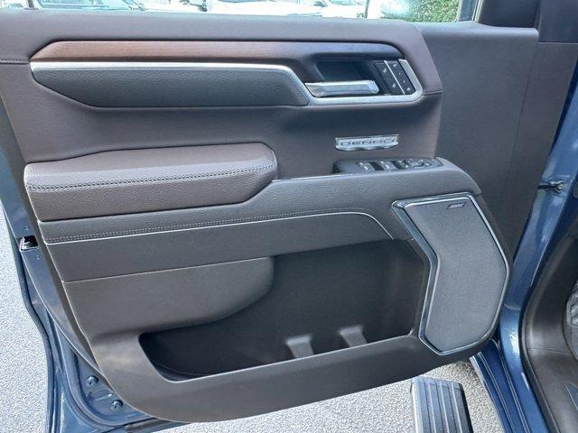 new 2025 GMC Sierra 1500 car, priced at $77,605