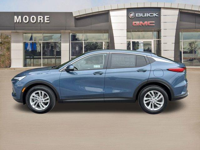new 2025 Buick Envista car, priced at $27,320