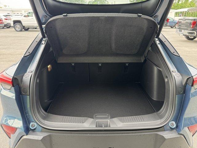 new 2025 Buick Envista car, priced at $27,320