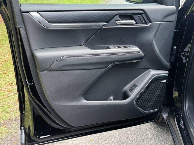 new 2025 GMC Acadia car, priced at $50,264